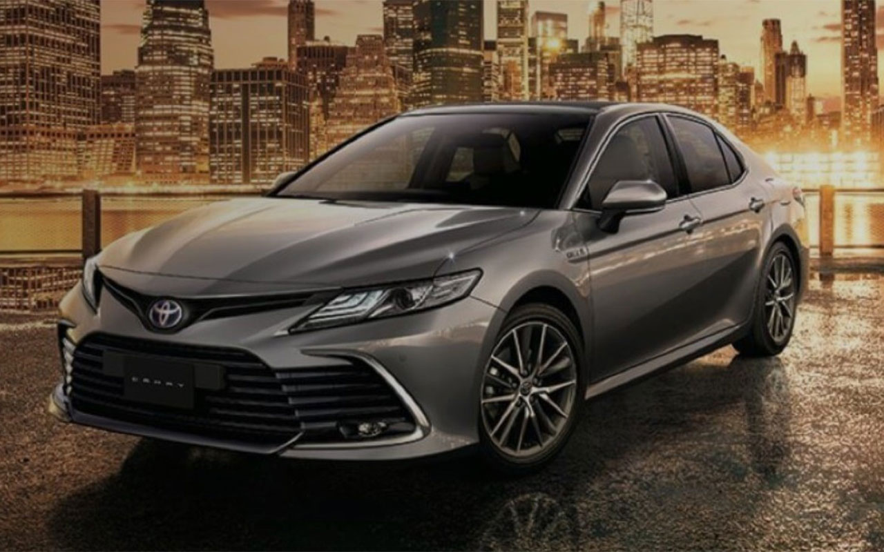 تويوتا كامري 2022-2024